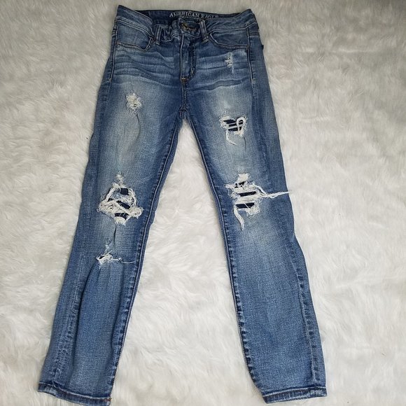 American Eagle Outfitters Denim - AE Outfitters High Rise Jegging Crop Distressed